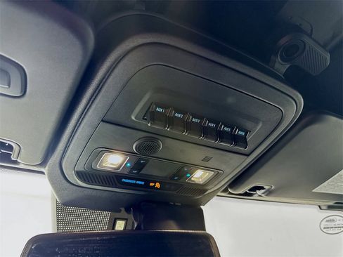 Used 2021 Ford Bronco Badlands image 31