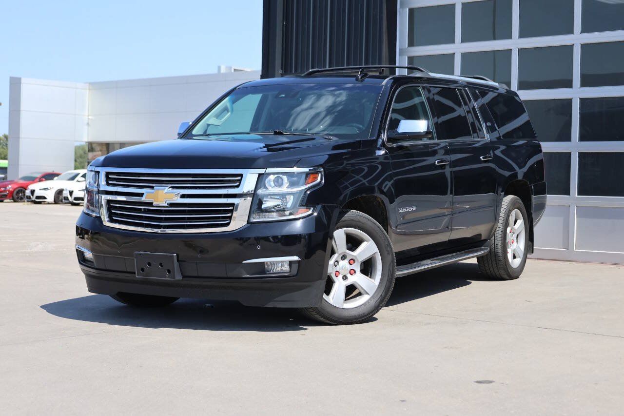 Used 2016 Chevrolet Suburban LTZ AWD/4WD image 3