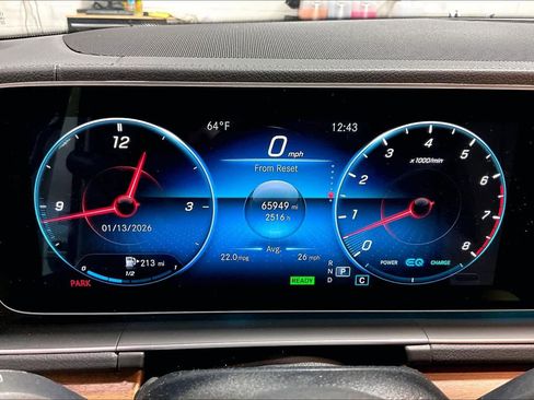 Used 2022 Mercedes-Benz GLS 450 4MATIC image 26