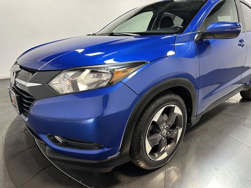 Used 2018 Honda HR-V EX image 7