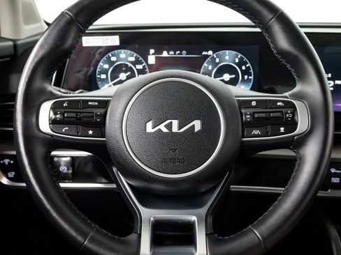 Certified 2025 Kia Sportage SX FWD image 16