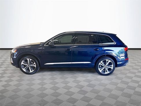 Used 2023 Audi Q7 3.0T Premium Plus w/ Premium Plus Package AWD/4WD image 5