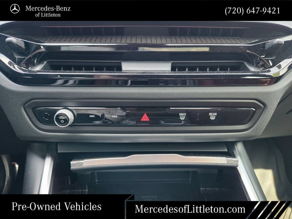 Used 2026 BMW 330i xDrive Sedan w/ M Sport Package AWD/4WD image 18