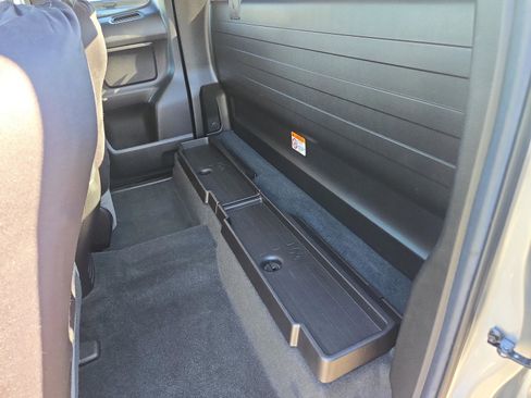 Used 2023 Toyota Tacoma SR image 17