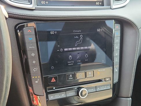 Used 2021 INFINITI QX50 Essential w/ Convenience Package AWD/4WD image 15