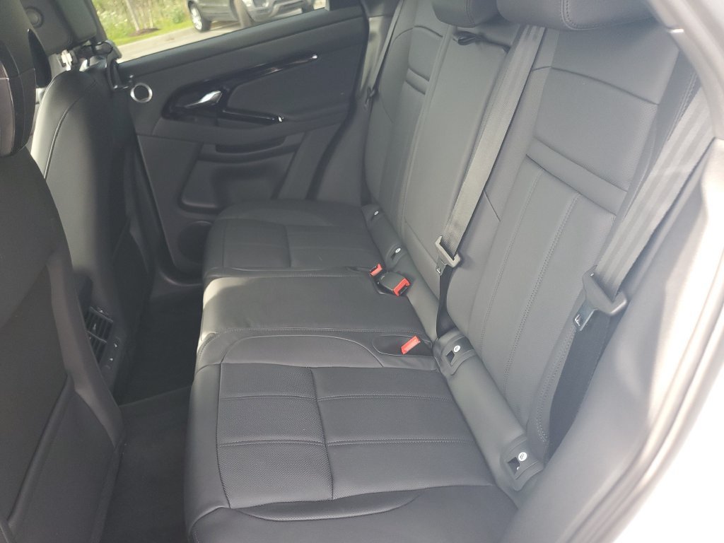 New 2026 Land Rover Range Rover Evoque S AWD/4WD image 32