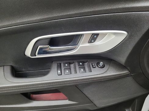 Used 2017 Chevrolet Equinox LT w/ Sport Edition FWD image 27