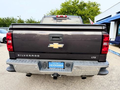 Used 2014 Chevrolet Silverado 1500 LTZ Z71 w/ LTZ Plus Package AWD/4WD image 28