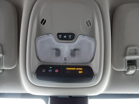 Used 2024 Buick Encore GX Sport Touring w/ Advanced Technology Package image 33