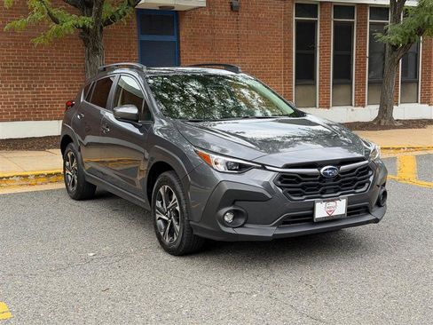 Used 2024 Subaru Crosstrek 2.0i Premium AWD/4WD image 5