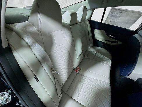 New 2026 Nissan Sentra SL w/ Floor Mat Package FWD image 27