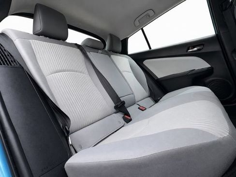 Used 2021 Toyota Prius Prime LE FWD image 22