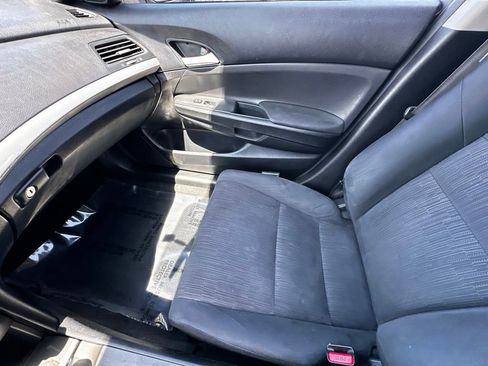 Used 2012 Honda Accord LX image 21