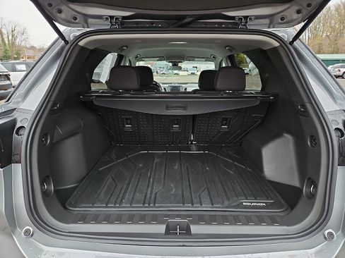 Used 2024 Chevrolet Equinox LS w/ LS Convenience Package image 28