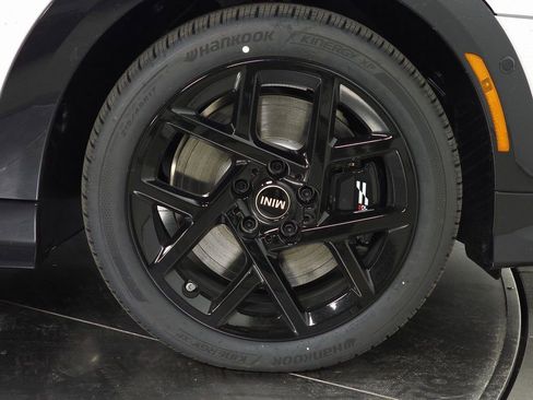 New 2026 MINI Cooper S image 8