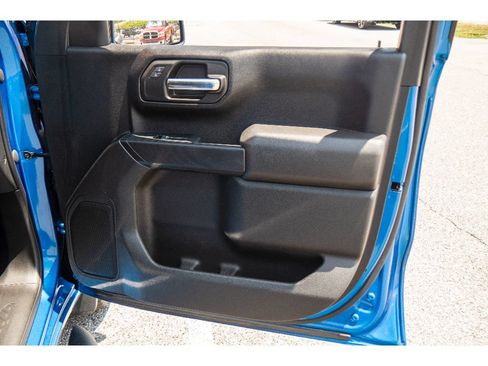 Used 2023 Chevrolet Silverado 1500 Custom w/ LPO, Dark Essentials Package AWD/4WD image 15