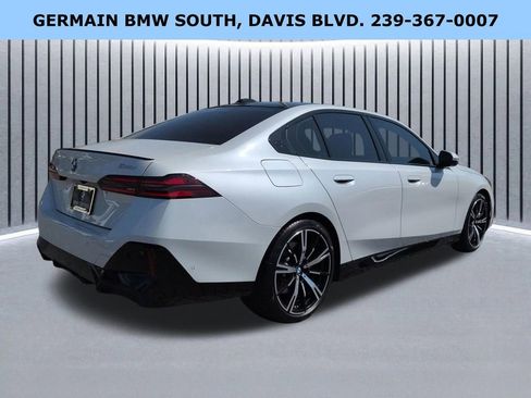 Certified 2024 BMW 540i xDrive w/ Premium Package image 5