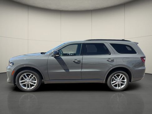Used 2025 Dodge Durango GT AWD/4WD image 4