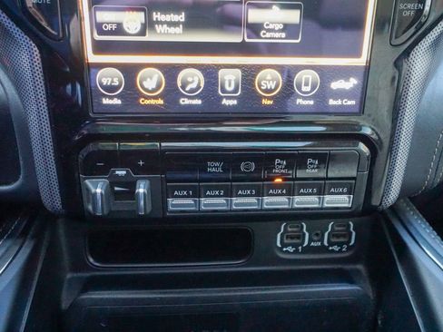 Used 2019 RAM 2500 Limited image 31