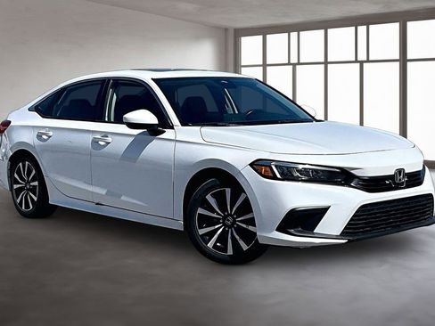 Used 2022 Honda Civic EX image 13