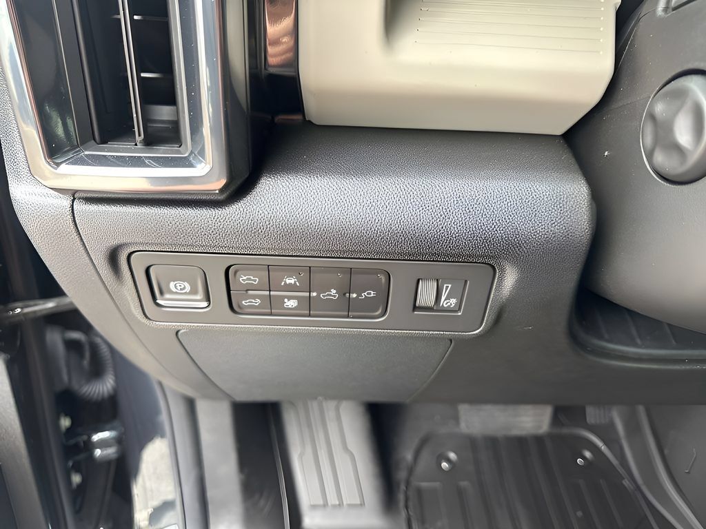 New 2026 GMC Hummer EV 4x4 Crew Cab image 33