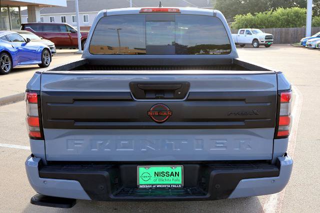 Certified 2025 Nissan Frontier Pro-X RWD image 8