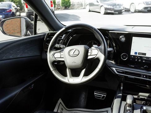 Used 2023 Lexus RX 350 AWD image 13