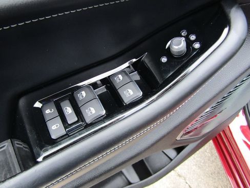 Used 2022 Jeep Grand Cherokee L Overland w/ Off Road Group image 13