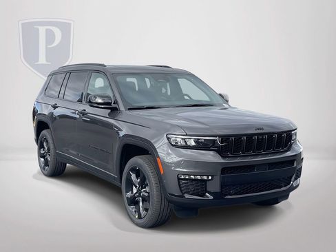 New 2025 Jeep Grand Cherokee L Limited w/ Luxury Tech Group II image 2