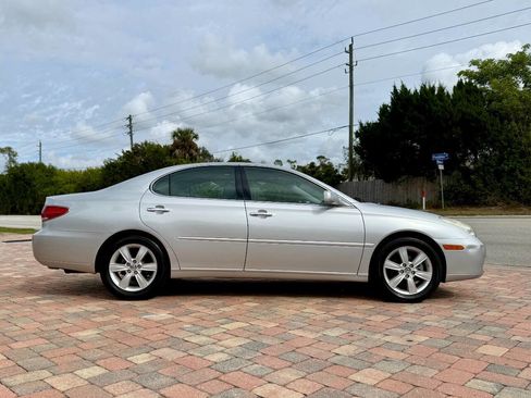 Used 2005 Lexus ES 330 image 6