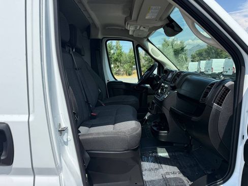 Used 2023 RAM ProMaster 3500 w/ Convenience Group FWD image 17