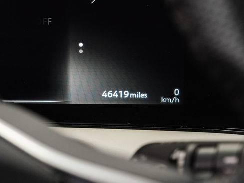 Used 2023 Nissan Ariya FWD image 18