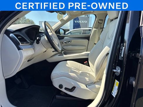 Certified 2023 Volvo XC90 B5 Core w/ Protection Package Premier AWD/4WD image 4