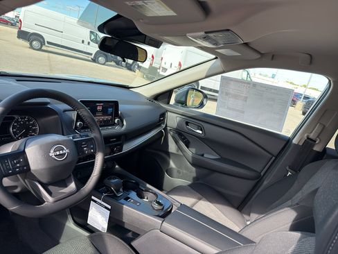 New 2026 Nissan Rogue SV w/ Cold Weather Package image 25