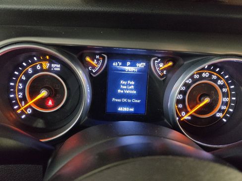 Used 2018 Jeep Wrangler Unlimited Sport image 23