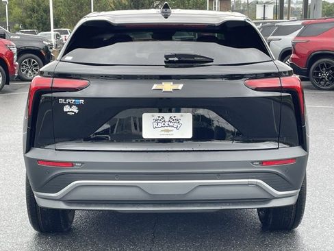 New 2026 Chevrolet Blazer EV LT image 6
