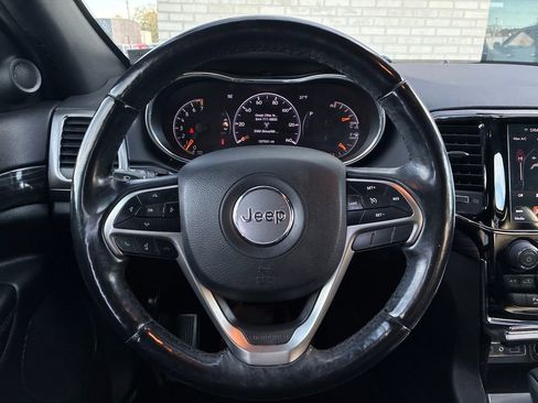 Used 2020 Jeep Grand Cherokee Altitude image 15