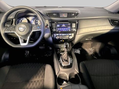 Used 2019 Nissan Rogue SV w/ Premium Package AWD/4WD image 16