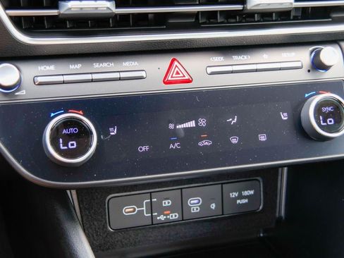 New 2026 Hyundai Sonata SEL FWD image 18