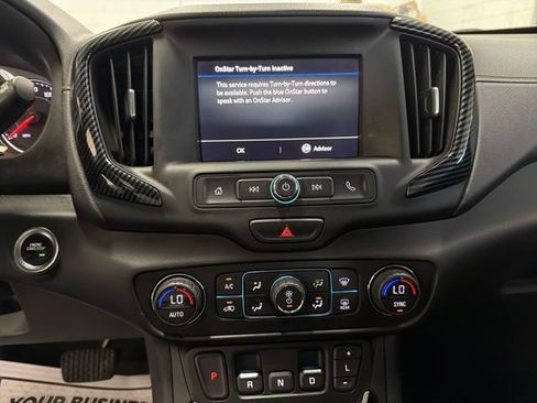 Used 2021 GMC Terrain SLE w/ Driver Convenience Package AWD/4WD image 18