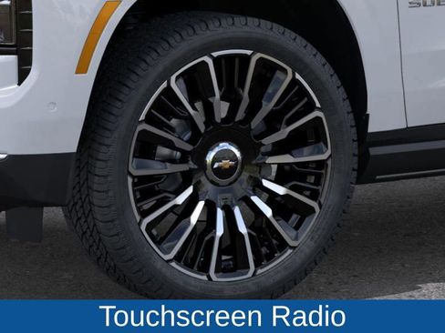 New 2026 Chevrolet Suburban High Country image 10