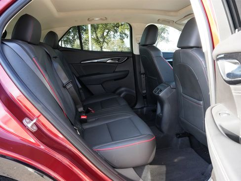 Used 2023 Buick Envision Essence w/ Sport Touring Package image 21