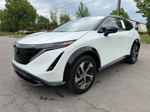 Used 2025 Nissan Ariya FWD image 8