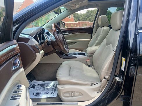 Used 2010 Cadillac SRX Luxury FWD image 5