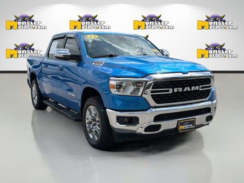 Used 2022 RAM 1500 Big Horn AWD/4WD image 3