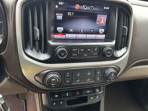 Used 2015 GMC Canyon SLT w/ Driver Alert Package image 14