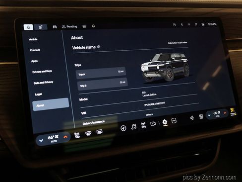 Used 2023 Rivian R1S Launch Edition image 20