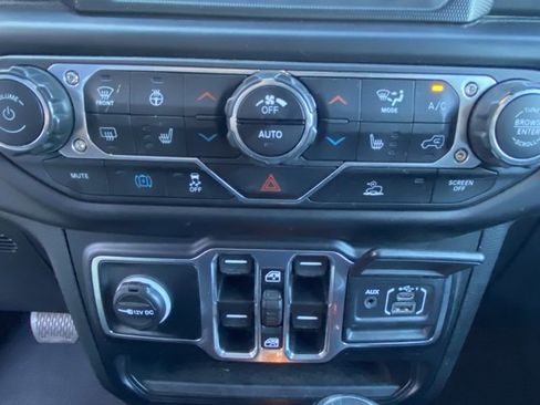 Used 2022 Jeep Wrangler Unlimited Sahara 4xe w/ Cold Weather Group image 22