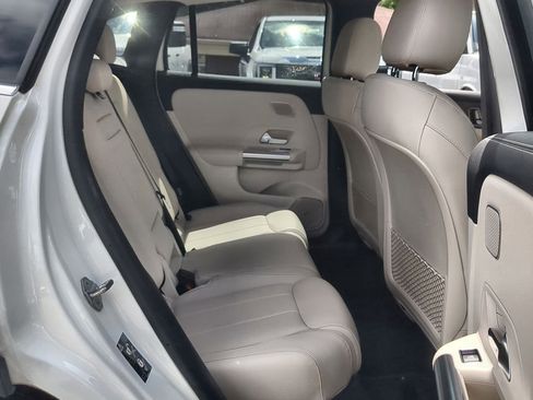 Used 2023 Mercedes-Benz GLA 250 image 26
