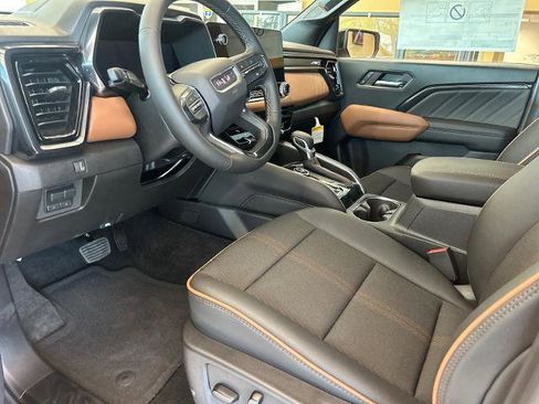 Used 2026 GMC Canyon AT4 w/ Nightfall Essentials Package AWD/4WD image 7